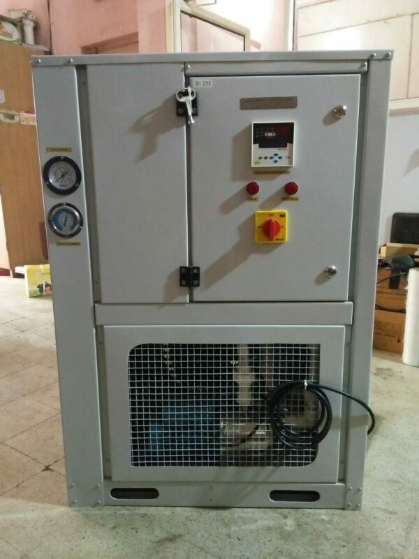 Fully Automatic Chiller